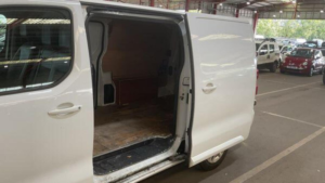 2019 Vauxhall Vivaro 1.5 Turbo D 2900 Sportive L2 H1 Euro 6 (s/s) 5dr in White — image 5