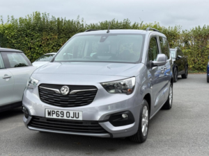2020 Vauxhall Combo Life 1.2 Turbo Energy Euro 6 (s/s) 5dr (7 Seat) in Grey — image 5