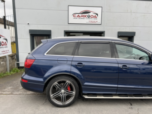 2013 Audi Q7 3.0 Tdi V6 S Line Plus in Blue — image 5
