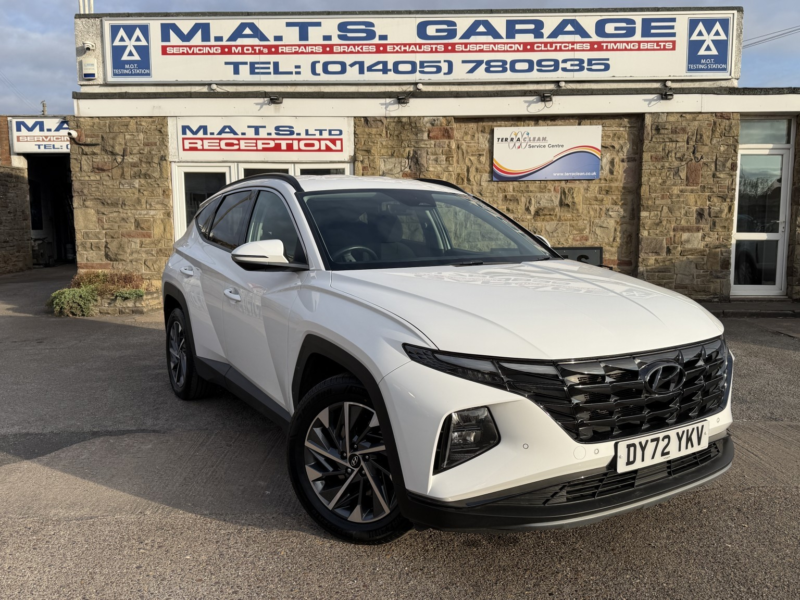 2022 Hyundai Tucson 1.6 Tucson Prem 150ps 22 in White — image 1