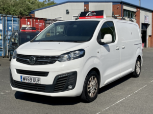 2019 Vauxhall Vivaro 1.5 Turbo D 2700 Sportive in White — image 3