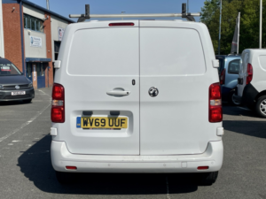 2019 Vauxhall Vivaro 1.5 Turbo D 2700 Sportive in White — image 5