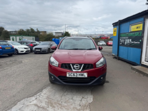 2014 Nissan Qashqai+2 1.6 Dci Tekna 2WD Euro 5 5dr (avm) in Red — image 2