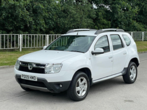 2013 Dacia Duster 1.5 Dci Laureate Euro 5 5dr in White — image 3