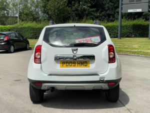 2013 Dacia Duster 1.5 Dci Laureate Euro 5 5dr in White — image 6