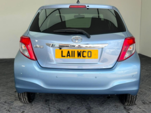 2011 Toyota Yaris 1.33 Dual Vvt-I Tr Multidrive S Euro 5 5dr in Blue — image 6
