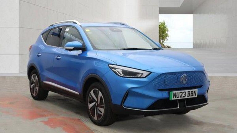 2023 MG MG Zs 72.6kwh Trophy Long Range Auto 5dr in Blue — image 1