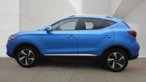 2023 MG MG Zs 72.6kwh Trophy Long Range Auto 5dr in Blue — image 6