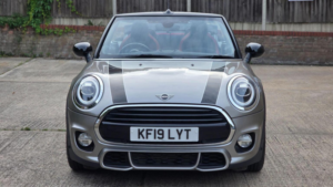 2018 MINI Convertible 1.5 Cooper Steptronic Euro 6 (s/s) 2dr in Silver — image 3