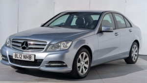 2012 Mercedes-Benz C Class 2.1 C220 Cdi Blueefficiency Executive Se G-Tronic+ Euro 5 (s/s) 4dr in Silver — image 6