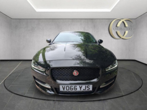 2016 Jaguar Xe 2.0d R-Sport Euro 6 (s/s) 4dr in Black — image 4