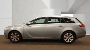2012 Vauxhall Insignia 2.0 Cdti Sri Nav Sports Tourer Auto Euro 5 5dr in Silver — image 6