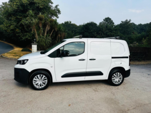 2021 Peugeot Partner 1.5 Bluehdi 1000 Professional Standard Panel Van Swb Euro 6 5dr in White — image 6