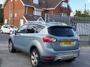 2010 Ford Kuga 2.0 Tdci Titanium AWD Euro 4 5dr in Blue — image 3
