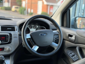 2010 Ford Kuga 2.0 Tdci Titanium AWD Euro 4 5dr in Blue — image 4
