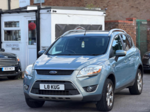 2010 Ford Kuga 2.0 Tdci Titanium AWD Euro 4 5dr in Blue — image 6