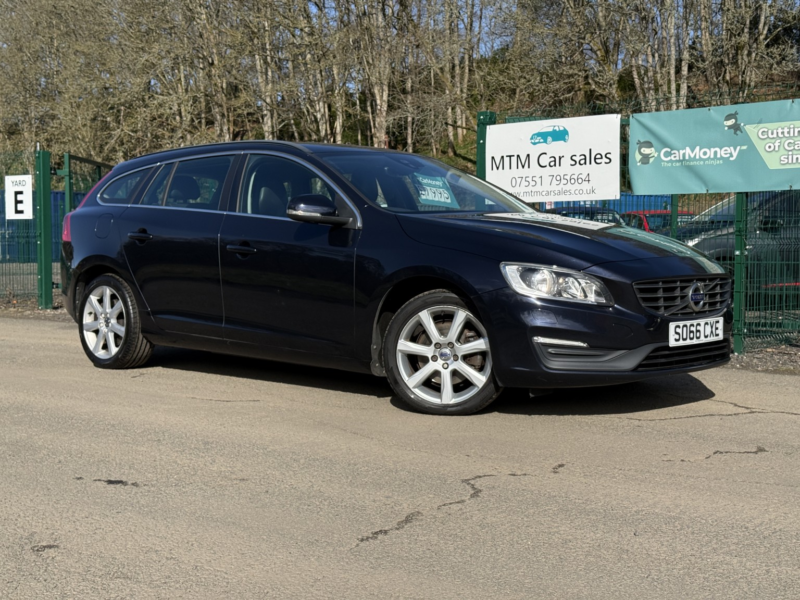 2017 Volvo V60 2.0 Se Nav D3 in Blue — image 1