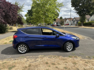 2018 Ford Fiesta 1.0 T Ecoboost Titanium in Blue — image 3
