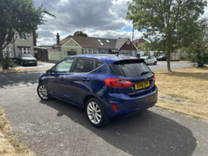 2018 Ford Fiesta 1.0 T Ecoboost Titanium in Blue — image 6