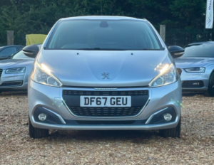 2018 Peugeot 208 1.2 Puretech Allure Premium Euro 6 (s/s) 5dr in Silver — image 5