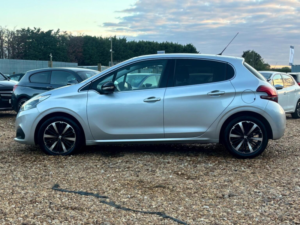 2018 Peugeot 208 1.2 Puretech Allure Premium Euro 6 (s/s) 5dr in Silver — image 6