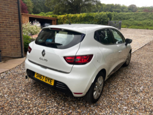 2017 Renault Clio 0.9 Dynamique Nav Tce 90 in White — image 5