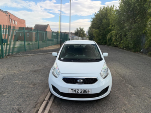 2013 Kia Venga 1.4 Crdi 2 Euro 5 5dr in White — image 6