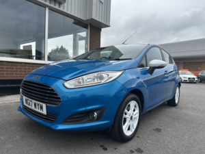 2017 Ford Fiesta 1.0 T Ecoboost Zetec Blue Edition in Blue — image 3