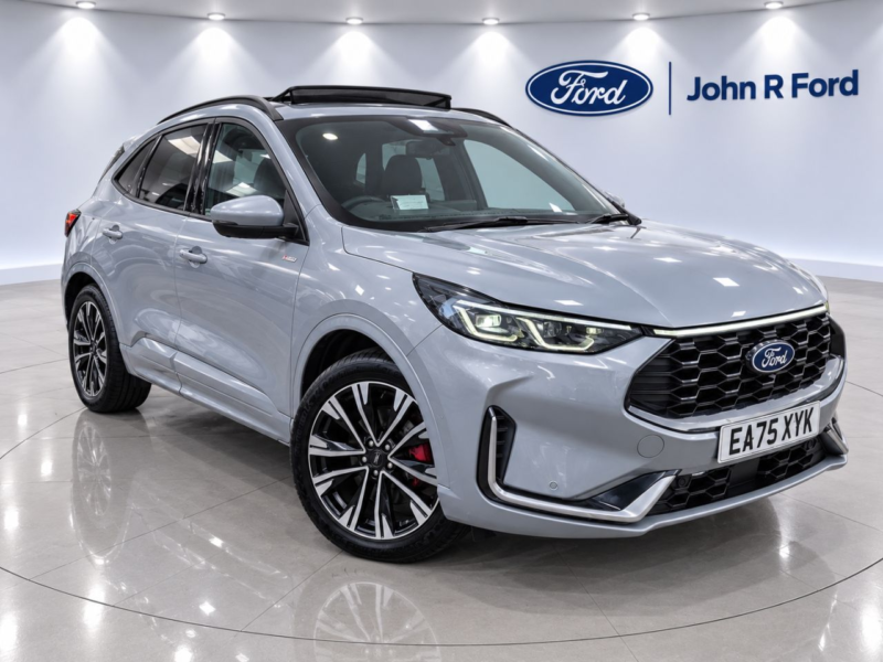 2025 Ford Kuga 2.5 Plug-In Hybrid St-Line X Auto in Silver — image 1
