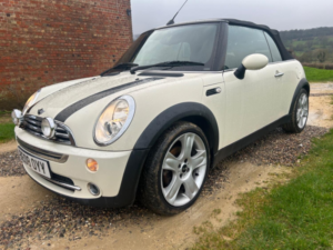 2008 MINI Convertible 1.6 Cooper Convertible in White — image 3