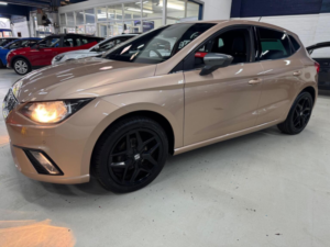 2017 SEAT Ibiza 1.0 Mpi Xcellence Euro 6 (s/s) 5dr in Gold — image 3