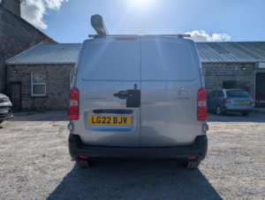 2022 Citroen Dispatch 1.5 Bluehdi 1000 Enterprise Pro M Fwd 2 Euro 6 (s/s) 6dr in Grey — image 6