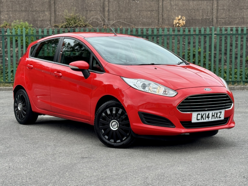 2014 Ford Fiesta 1.25 Style in Red — image 1