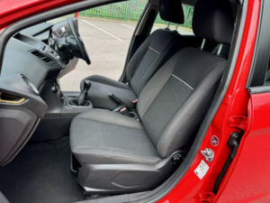 2014 Ford Fiesta 1.25 Style in Red — image 6