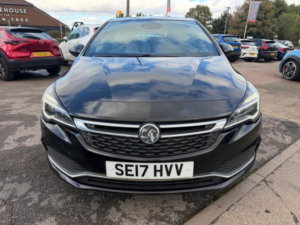 2017 Vauxhall Astra 1.6 Cdti Ecotec Blueinjection Sri Vx Line Nav Hatchback 5dr Diesel Manual Euro 6 (110 Ps) in Black — image 5