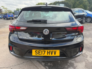 2017 Vauxhall Astra 1.6 Cdti Ecotec Blueinjection Sri Vx Line Nav Hatchback 5dr Diesel Manual Euro 6 (110 Ps) in Black — image 6