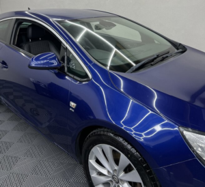 2014 Vauxhall Astra 1.4 Astra Gtc Sri S/s 3dr in Blue — image 5