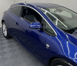2014 Vauxhall Astra 1.4 Astra Gtc Sri S/s 3dr in Blue — image 6