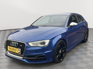 2014 Audi S3 2.0 Tfsi Hatchback 3dr Petrol S Tronic Quattro Euro 6 (s/s) (300 Ps) in Blue — image 3