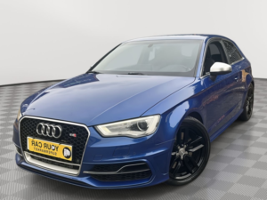 2014 Audi S3 2.0 Tfsi Hatchback 3dr Petrol S Tronic Quattro Euro 6 (s/s) (300 Ps) in Blue — image 4