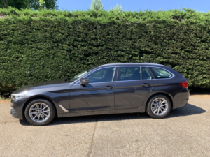 2020 BMW 5 Series BMW 5 Series 2.0 520d Se Touring 5dr Diesel Auto Euro 6 (s/s) (190 Ps) in Grey — image 3