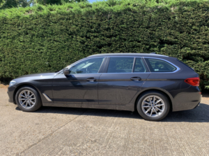 2020 BMW 5 Series BMW 5 Series 2.0 520d Se Touring 5dr Diesel Auto Euro 6 (s/s) (190 Ps) in Grey — image 4
