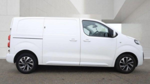 2017 Citroen Dispatch 2.0 Bluehdi 1400 Enterprise Plus M Fwd 2 Euro 6 (s/s) 6dr in White — image 3
