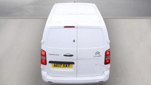 2017 Citroen Dispatch 2.0 Bluehdi 1400 Enterprise Plus M Fwd 2 Euro 6 (s/s) 6dr in White — image 5