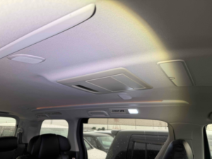2009 Toyota Vellfire 3.5z G Edition in Purple — image 5