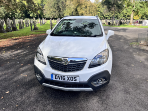 2016 Vauxhall Mokka 1.6 I Se in White — image 3
