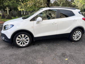 2016 Vauxhall Mokka 1.6 I Se in White — image 6