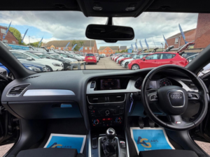 2009 Audi A4 2.0 Tdi S Line Euro 4 4dr in Black — image 2