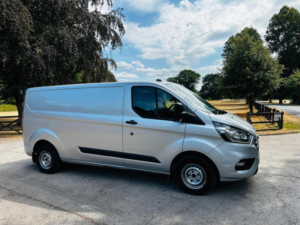2022 Ford Transit Custom 2.0 300 Ecoblue Trend L2 H1 Euro 6 (s/s) 5dr in Silver — image 3