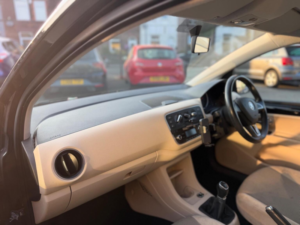 2014 Skoda Citigo 1.0 Mpi Greentech Elegance Euro 5 (s/s) 5dr in Black — image 2
